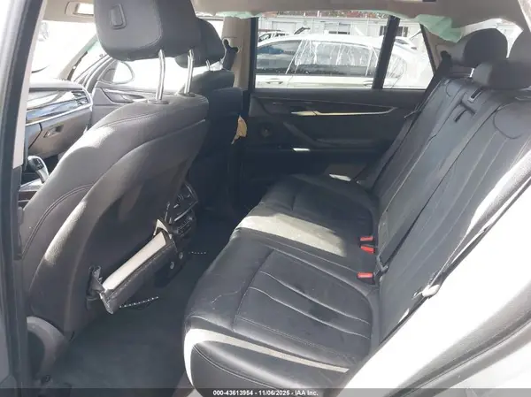 5UXKR0C57G0U11670 2016 BMW X5 - Image 8