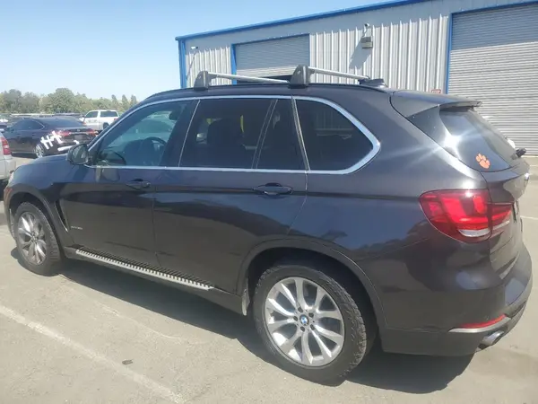 5UXKR0C57G0U12804 2016 BMW X5 - Image 2