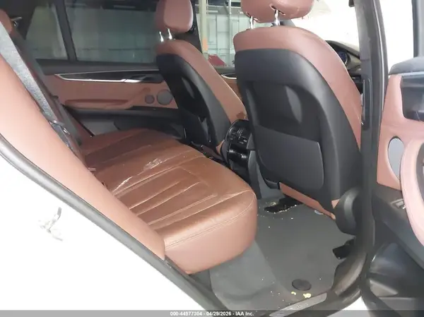 5UXKR0C57H0U51863 2017 BMW X5 - Image 8