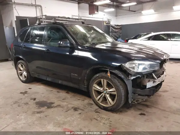 5UXKR0C57H0U53967 2017 BMW X5 - Image 1