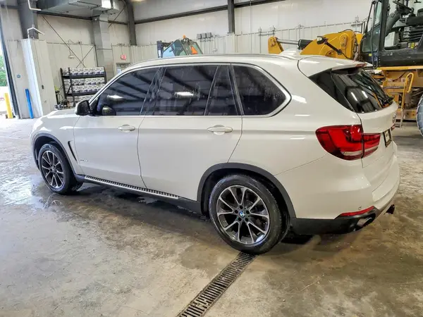 5UXKR0C57H0V66480 2017 BMW X5 - Image 2