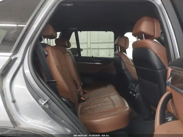 5UXKR0C57H0V66902 2017 BMW X5 - Image 8