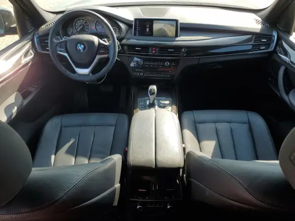 5UXKR0C57J0X84165 2018 BMW X5 - Image 8