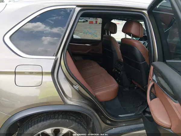 5UXKR0C57J0X84960 2018 BMW X5 - Image 8