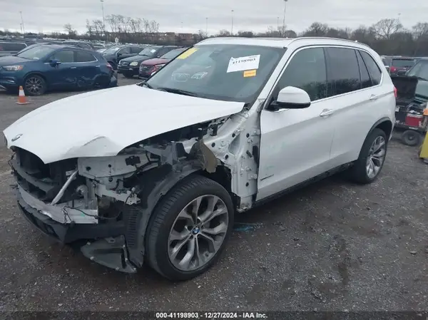 5UXKR0C57J0X87082 2018 BMW X5 - Image 2