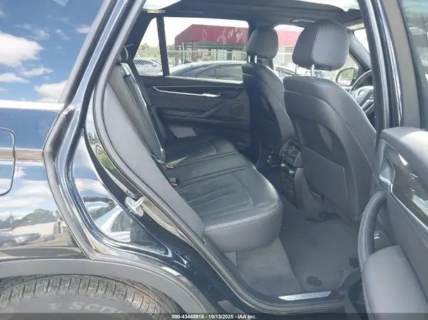 5UXKR0C57J0X89012 2018 BMW X5 - Image 8
