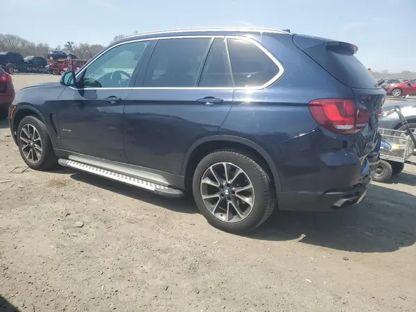 5UXKR0C57J0X91276 2018 BMW X5 - Image 2