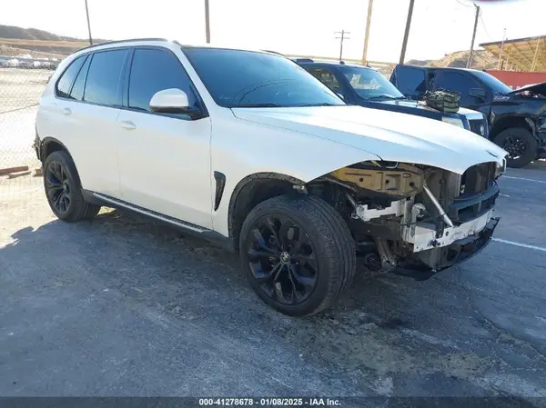 5UXKR0C57J0X91536 2018 BMW X5 - Image 1