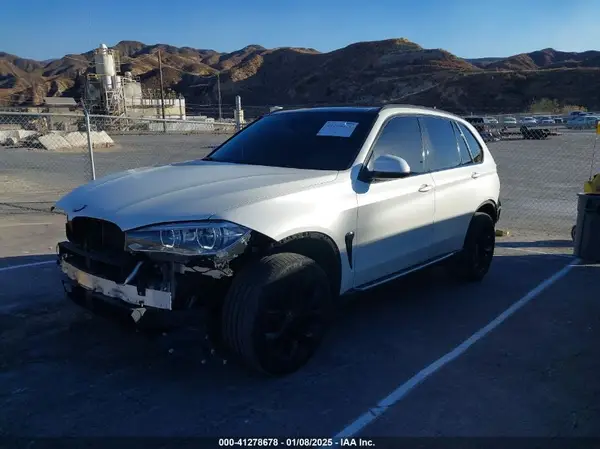 5UXKR0C57J0X91536 2018 BMW X5 - Image 2