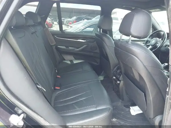 5UXKR0C57J0X91844 2018 BMW X5 - Image 8