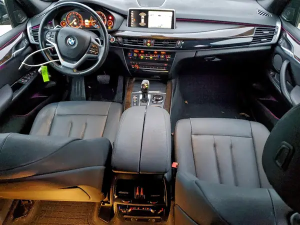 5UXKR0C57J0X95943 2018 BMW X5 - Image 8