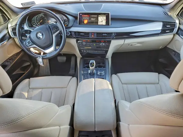 5UXKR0C57J0X96719 2018 BMW X5 - Image 8