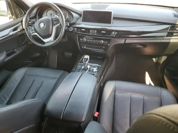 5UXKR0C57J0X96834 2018 BMW X5 - Image 8