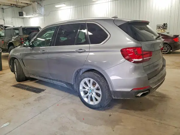 5UXKR0C57J0X98339 2018 BMW X5 - Image 2