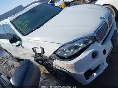 5UXKR0C57J0Y03975 2018 BMW X5