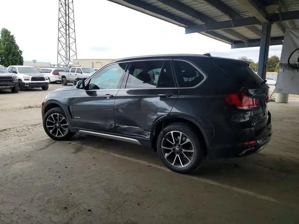 5UXKR0C57J0Y06455 2018 BMW X5 - Image 2