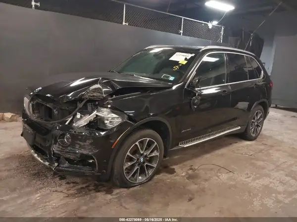 5UXKR0C57JL071443 2018 BMW X5 - Image 2
