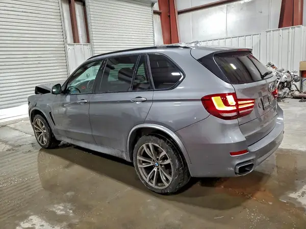 5UXKR0C57JL072835 2018 BMW X5 - Image 2