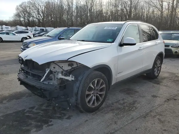 5UXKR0C58G0P19298 2016 BMW X5 - Image 1