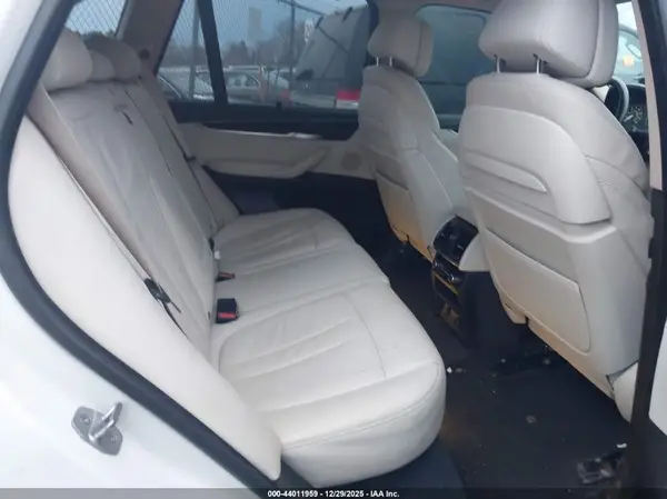 5UXKR0C58G0P26347 2016 BMW X5 - Image 8