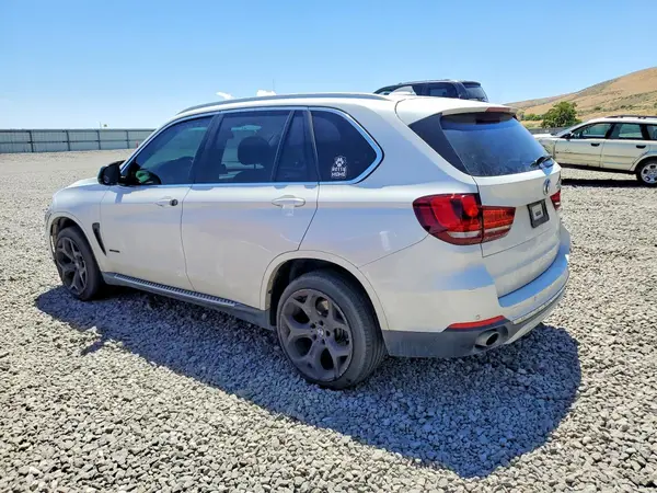 5UXKR0C58G0P33024 2016 BMW X5 - Image 2