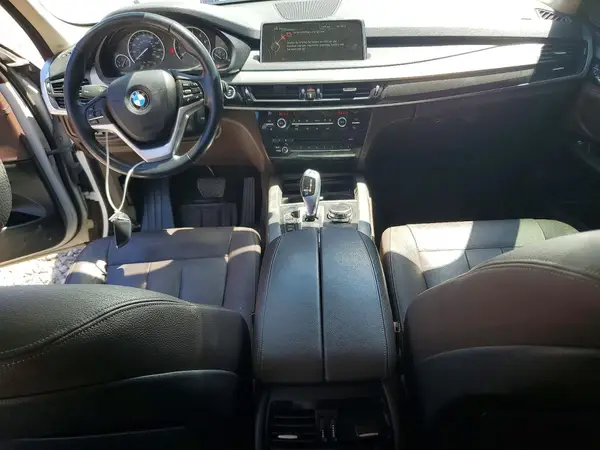 5UXKR0C58G0P33024 2016 BMW X5 - Image 8