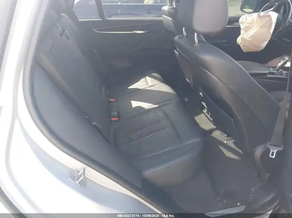 5UXKR0C58G0P33282 2016 BMW X5 - Image 8