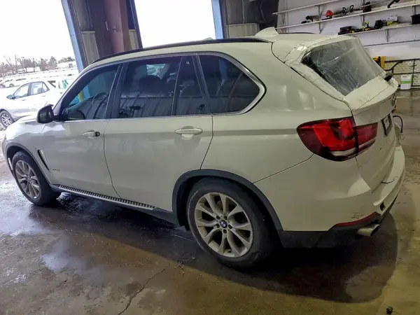 5UXKR0C58G0S85397 2016 BMW X5 - Image 2