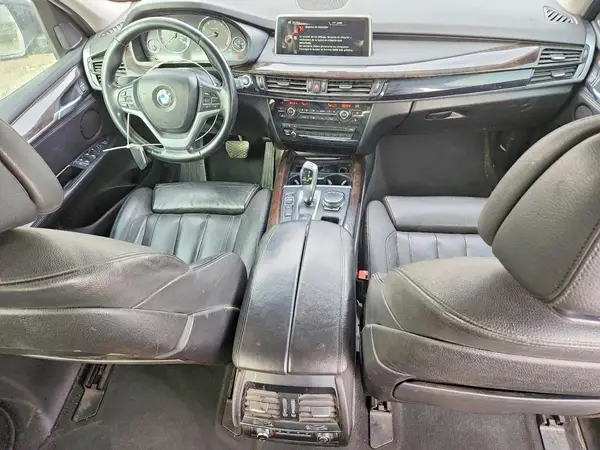 5UXKR0C58G0S88655 2016 BMW X5 - Image 8