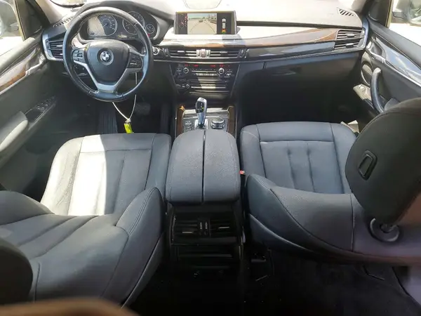 5UXKR0C58G0S92804 2016 BMW X5 - Image 8