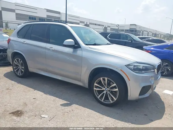 5UXKR0C58G0U12455 2016 BMW X5 - Image 1