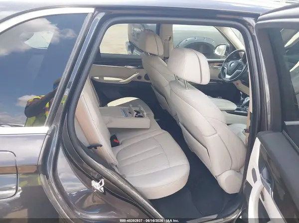 5UXKR0C58G0U48243 2016 BMW X5 - Image 8