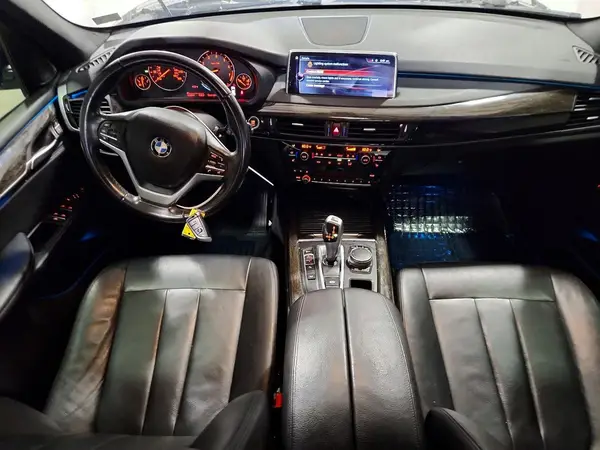 5UXKR0C58H0U50673 2017 BMW X5 - Image 8