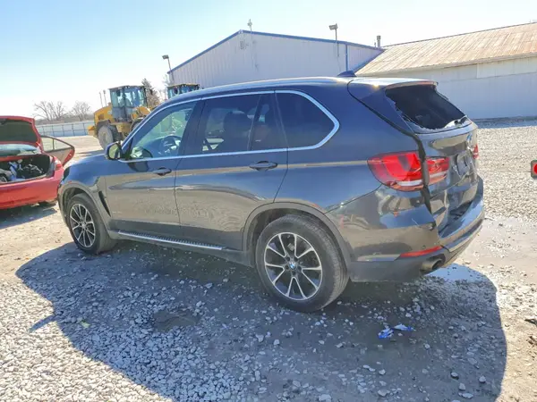 5UXKR0C58H0V65046 2017 BMW X5 - Image 2