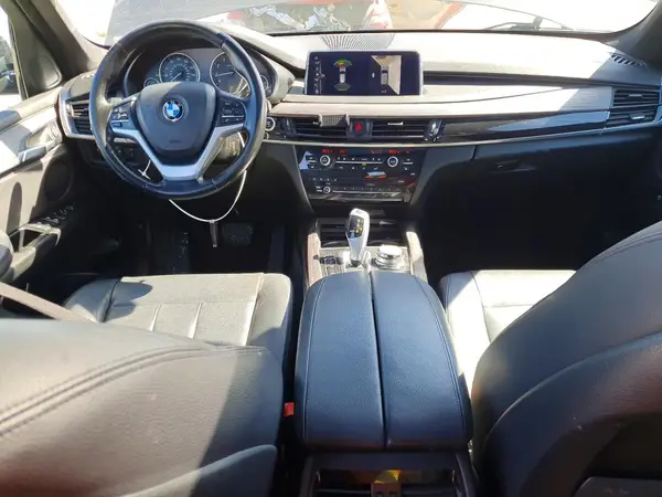 5UXKR0C58H0V65046 2017 BMW X5 - Image 8