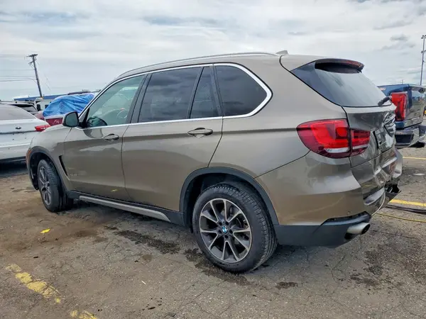 5UXKR0C58H0V67136 2017 BMW X5 - Image 2