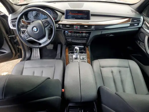 5UXKR0C58H0V67136 2017 BMW X5 - Image 8