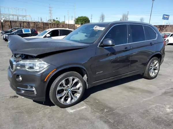 5UXKR0C58H0V68965 2017 BMW X5 - Image 1