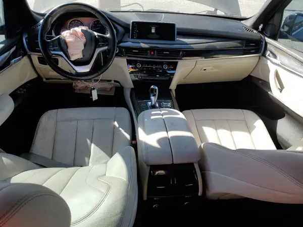 5UXKR0C58H0V68965 2017 BMW X5 - Image 8
