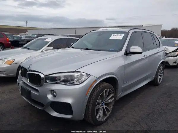 5UXKR0C58J0X83896 2018 BMW X5 - Image 2