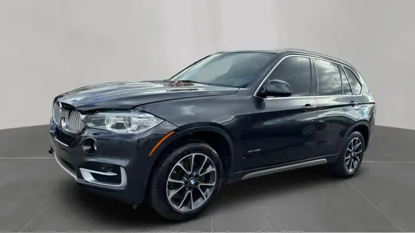 5UXKR0C58J0X84577 2018 BMW X5 - Image 2