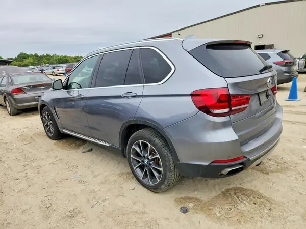 5UXKR0C58J0X88791 2018 BMW X5 - Image 2