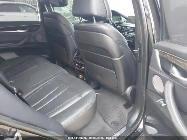 5UXKR0C58J0X90072 2018 BMW X5 - Image 8
