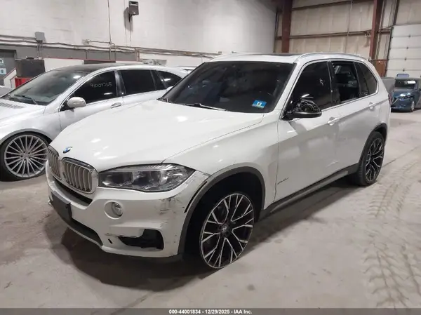 5UXKR0C58J0X92954 2018 BMW X5 - Image 2