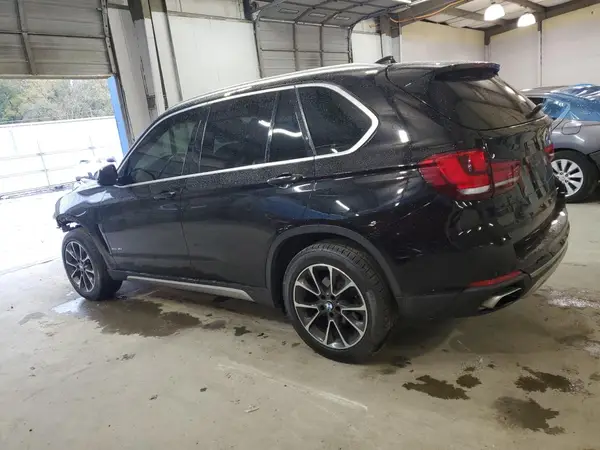 5UXKR0C58J0X96423 2018 BMW X5 - Image 2