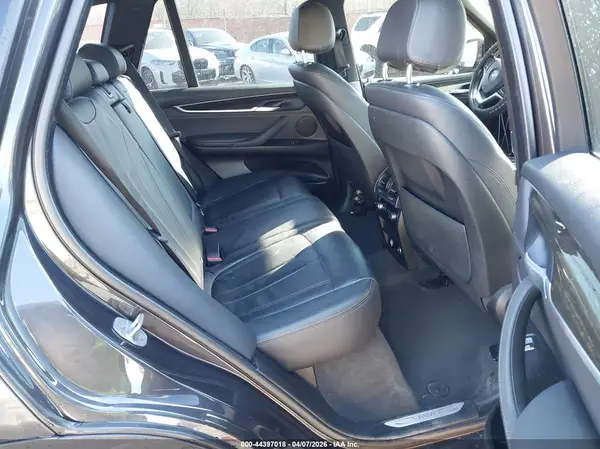5UXKR0C58J0X98379 2018 BMW X5 - Image 8