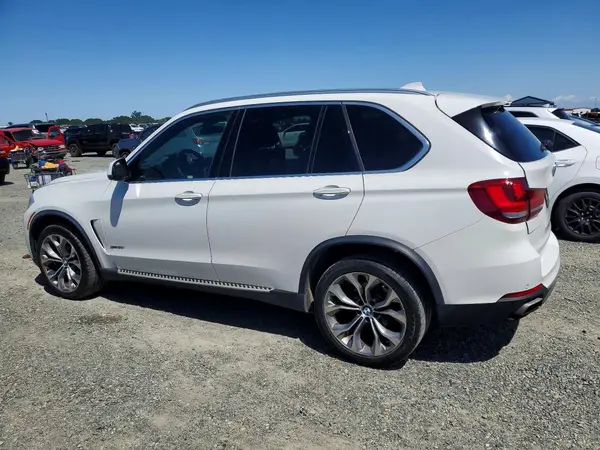 5UXKR0C58J0X98687 2018 BMW X5 - Image 2