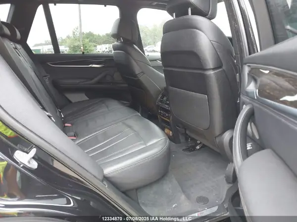 5UXKR0C58J0Y01040 2018 BMW X5 - Image 8