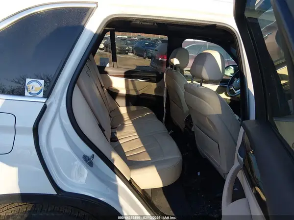 5UXKR0C58J0Y05024 2018 BMW X5 - Image 8