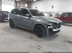 5UXKR0C58J0Y05363 2018 BMW X5